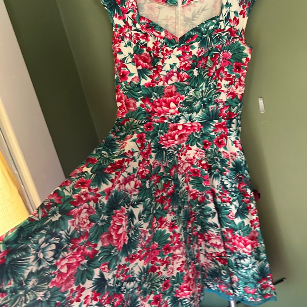 Pink and Green Fit and Flare Midi Dress with Sweetheart Neckline